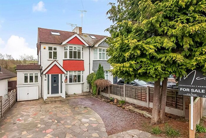 5 Bedroom Semi Detached House For Sale In Markfield Road, Caterham, CR3