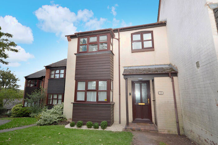 2 Bedroom Terraced House To Rent In Parkside, Welwyn, AL6