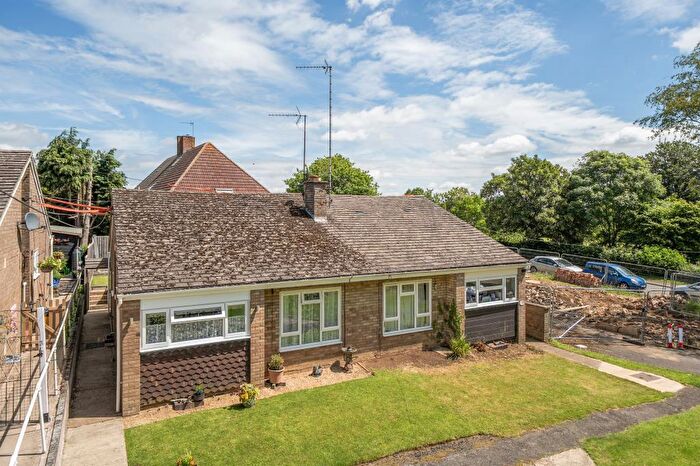 2 Bedroom Semi-Detached Bungalow For Sale In Farnborough, Banbury, Oxfordshire, OX17