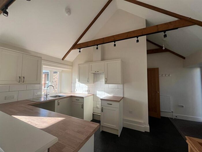 2 Bedroom Barn Conversion To Rent In Gorran, St. Austell, PL26