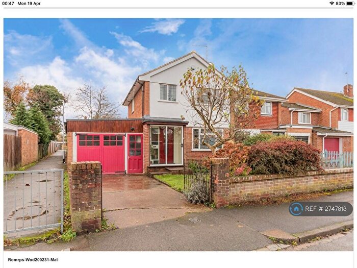 2 Bedroom Semi Detached House To Rent In Malone Road, Woodley, Reading, RG5