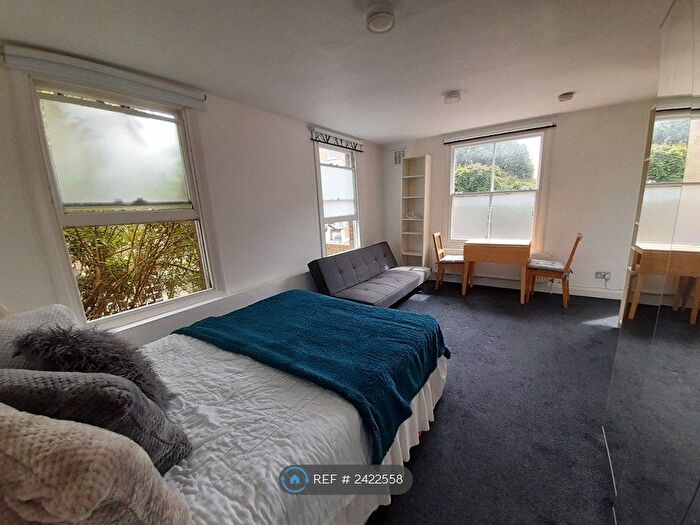 Studio To Rent In Sulgrave Road, London, W6