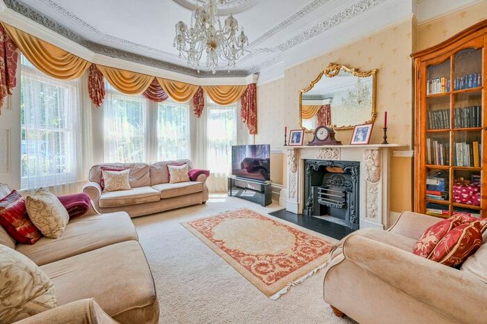 5 Bedroom Detached House To Rent In Wickham Gardens, Brockley, London, SE4