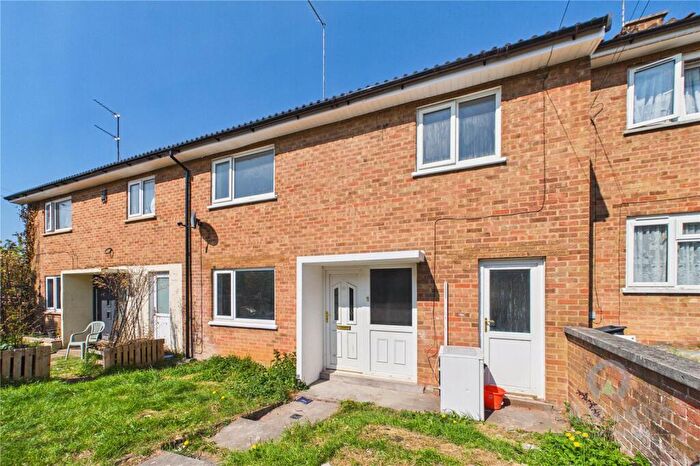 3 Bedroom Terraced House To Rent In Calder Green, Northampton, Northamptonshire, NN5