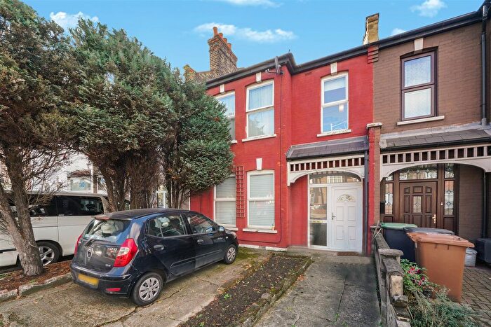 3 Bedroom Terraced House For Sale In Verdant Lane, London, SE6