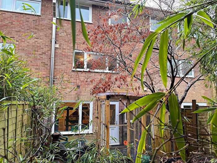 3 Bedroom Terraced House For Sale In Wren Close Heathfield, TN21