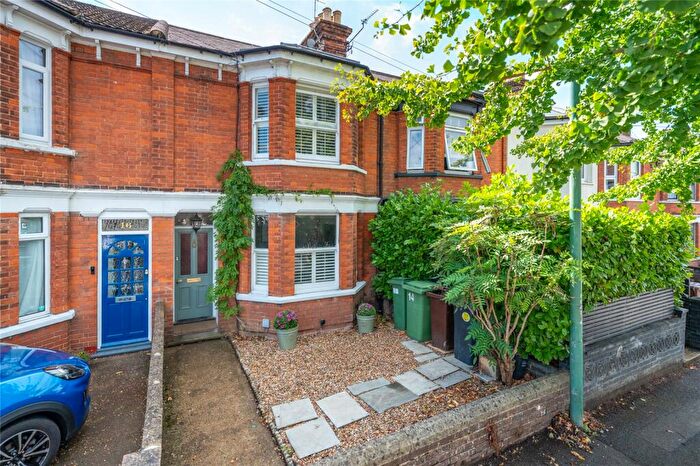 3 Bedroom Terraced House For Sale In Barton Road, Maidstone, ME15