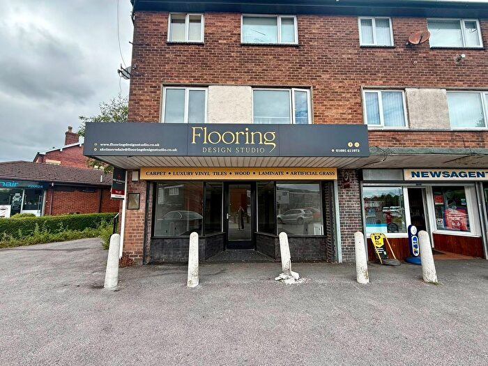 Retail To Rent In Hawthorn Crescent, Skelmersdale, WN8