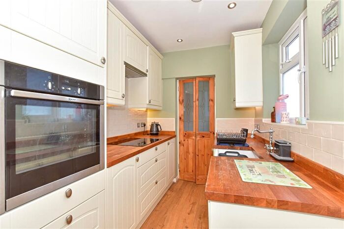 2 Bedroom Terraced House For Sale In Bekesbourne Lane, Canterbury, Kent, CT3