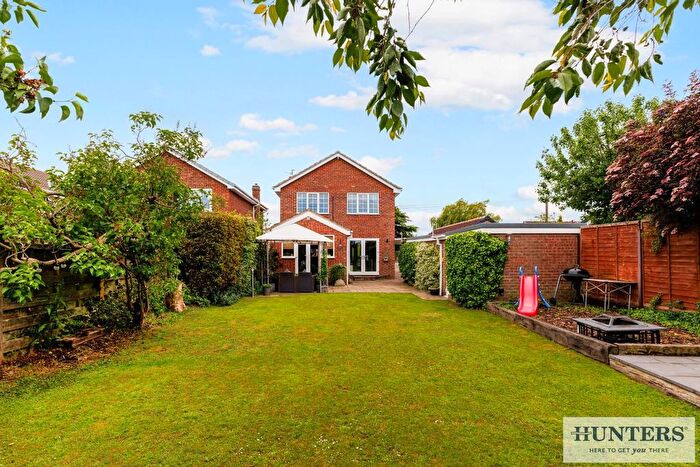 4 Bedroom Detached House For Sale In Prince Rupert Drive, Tockwith, York, YO26