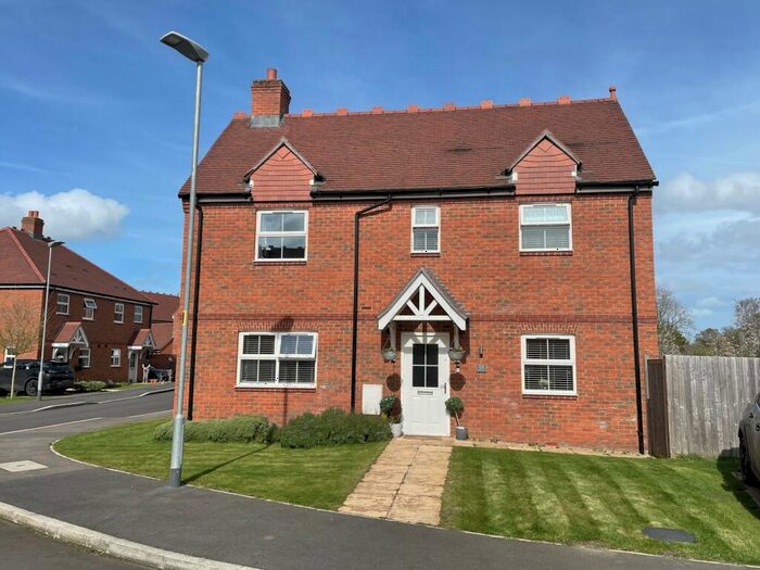 3 Bedroom Detached House For Sale In Elm Leys, Wingrave, Aylesbury, HP22