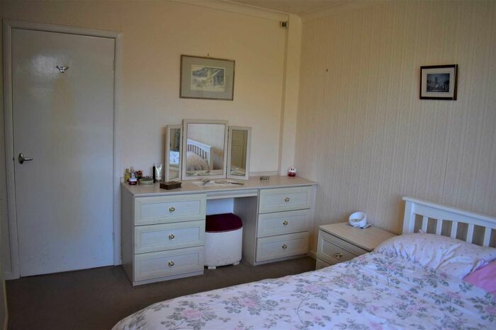 2 Bedroom Semi-Detached Bungalow For Sale In Lea Gate Close, Harwood, BL2