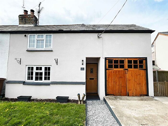 3 Bedroom End Of Terrace House For Sale In Chatham Green, Little Waltham, Chelmsford, CM3