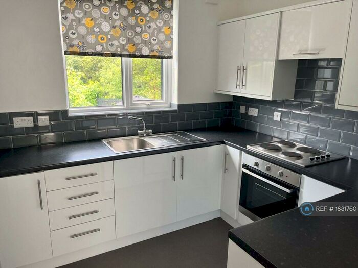 2 Bedroom End Of Terrace House To Rent In Musgrave Crescent, Sheffield, S5