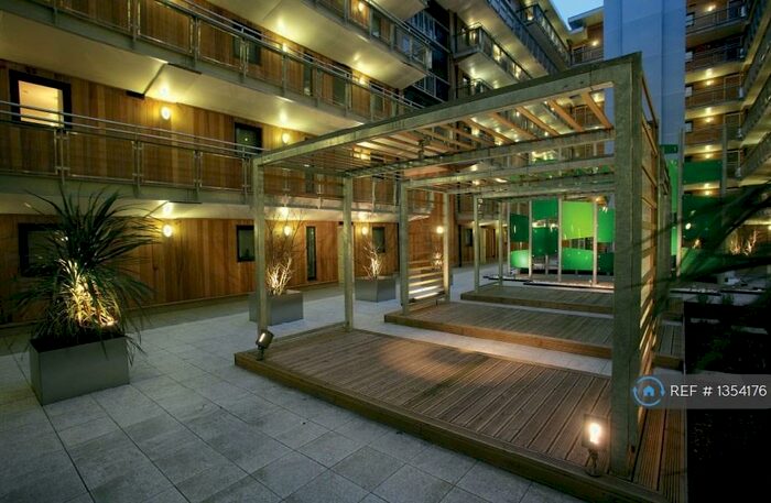 2 Bedroom Flat To Rent In Simpson Street, Manchester, M4