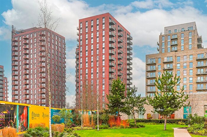 3 Bedroom Flat For Sale In Quay Walk, Wembley, HA0