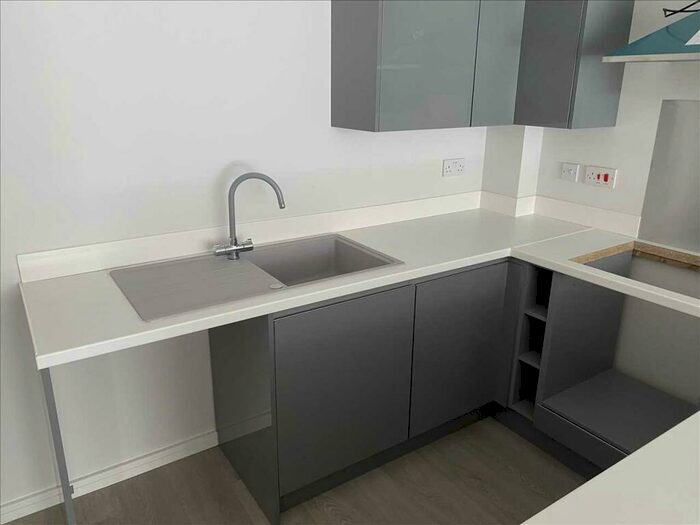 1 Bedroom Apartment To Rent In Crayview Court, Crayford Way, Crayford, DA1