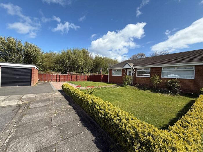 3 Bedroom Semi Detached Bungalow For Sale In Throston Close, Hartlepool, TS26