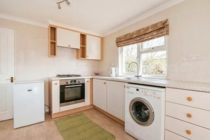 1 Bedroom Mobile/park Home To Rent In Canada Road, West Wellow, Romsey, SO51
