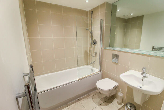 2 Bedroom Apartment To Rent In The Danube, Manchester, M15