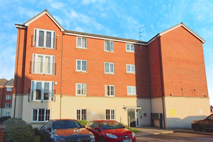 2 Bedroom Apartment For Sale In Waggon Road, Middleton, Leeds, LS10