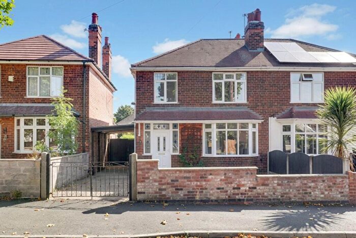 3 Bedroom Semi-Detached House For Sale In Central Avenue, Beeston, NG9