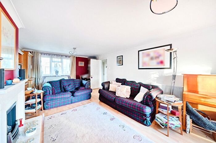 4 Bedroom Detached House For Sale In Tanners Lane, Marshfield, Chippenham, Gloucestershire, SN14