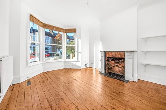 1 Bedroom Flat To Rent In St. Asaph Road, Brockley, SE4