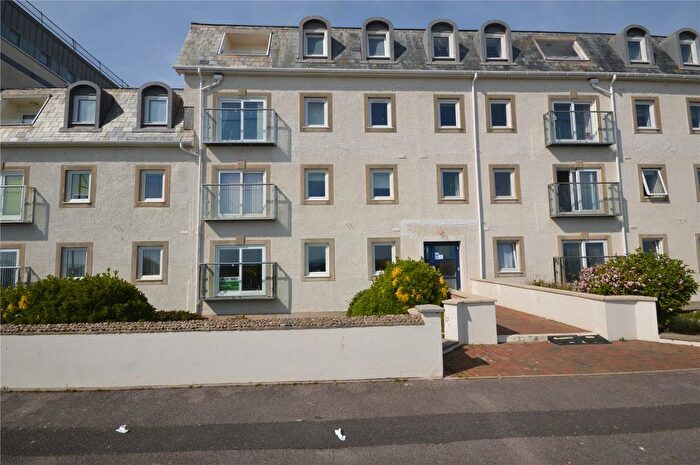 2 Bedroom Flat For Sale In Norcombe Court, Harbour Road, Seaton, EX12