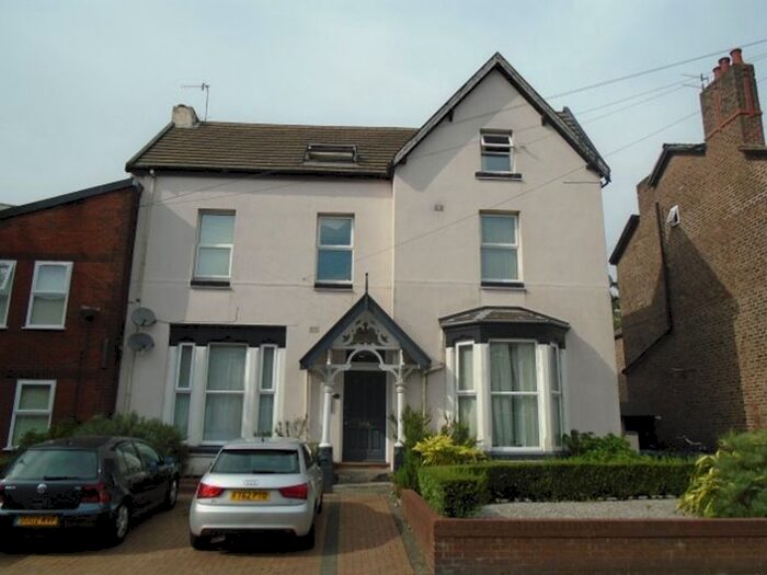 1 Bedroom Flat To Rent In Island Road, Garston, Liverpool, L19