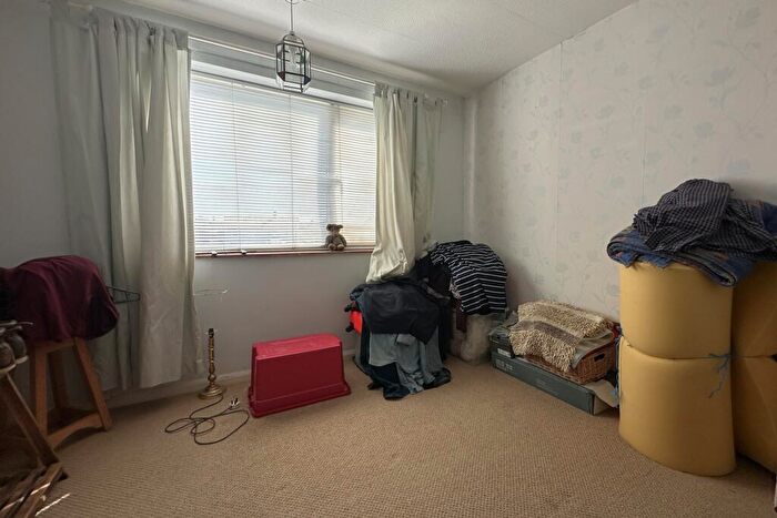 2 Bedroom End Of Terrace House For Sale In Canute Road, Deal, CT14