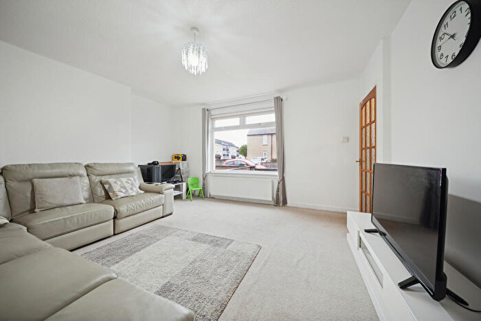 2 Bedroom Terraced House For Sale In Newbiggin Road, Grangemouth, FK3