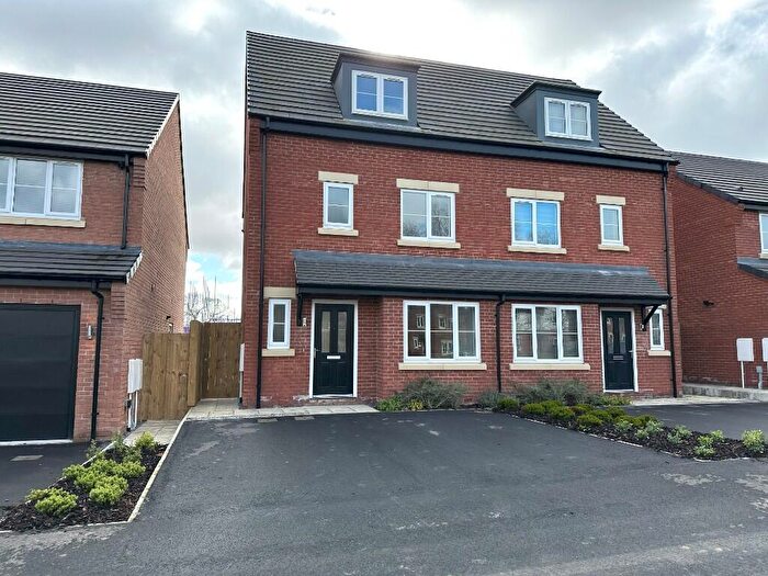 3 Bedroom Semi-Detached House For Sale In South Ella Way, Kirk Ella, Hull, HU10