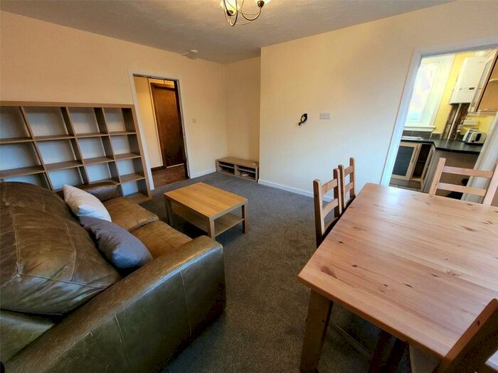 1 Bedroom Flat To Rent In School Terrace, City Centre, Aberdeen, AB24