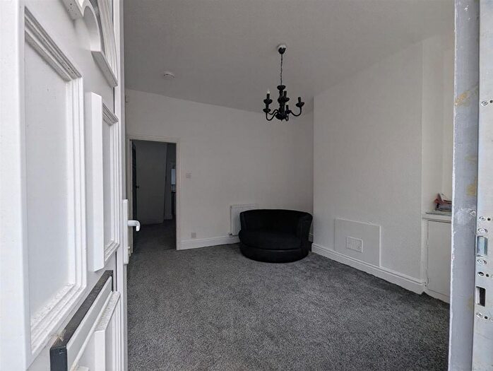 2 Bedroom Terraced House To Rent In Grasmere Street, Manchester, M12
