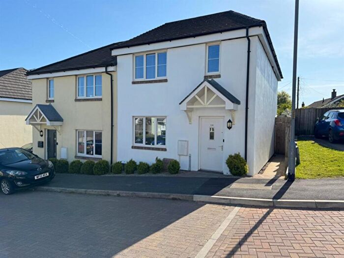 3 Bedroom Semi-Detached House For Sale In Treffry Grove, East Taphouse., PL14