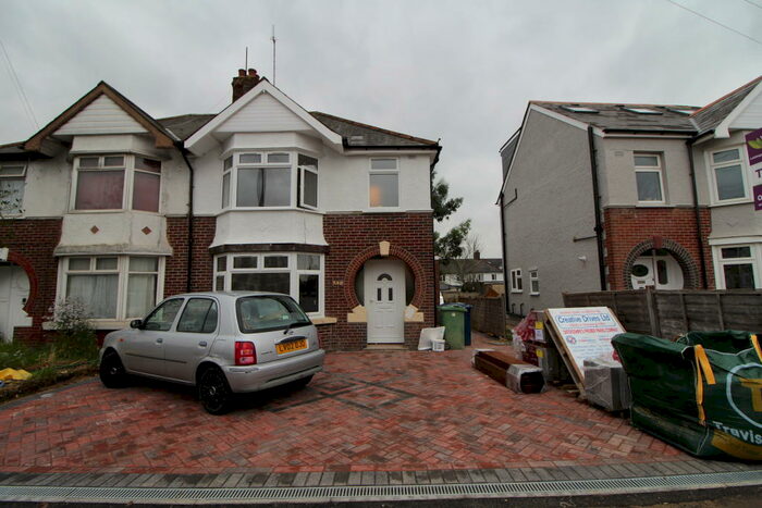 5 Bedroom Semi-Detached House To Rent In Cowley Road, Oxford, OX4