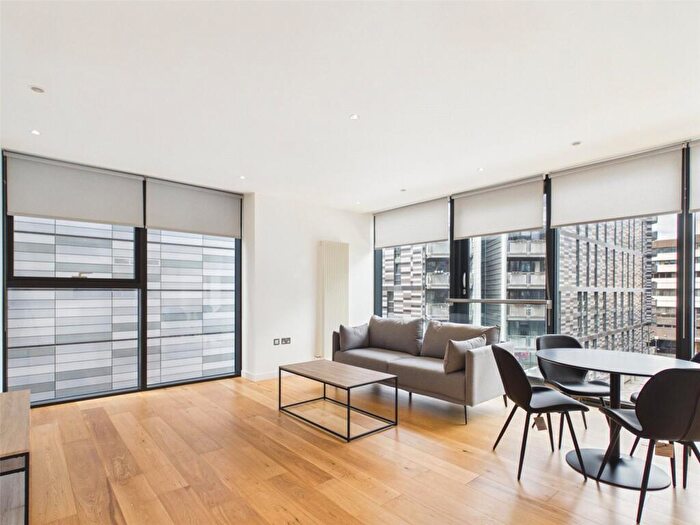 1 Bedroom Apartment To Rent In Simpson Loan, Edinburgh, Midlothian, EH3