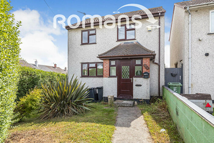 3 Bedroom Semi-Detached House To Rent In Dancey Mead, Bedminster Down, BS13