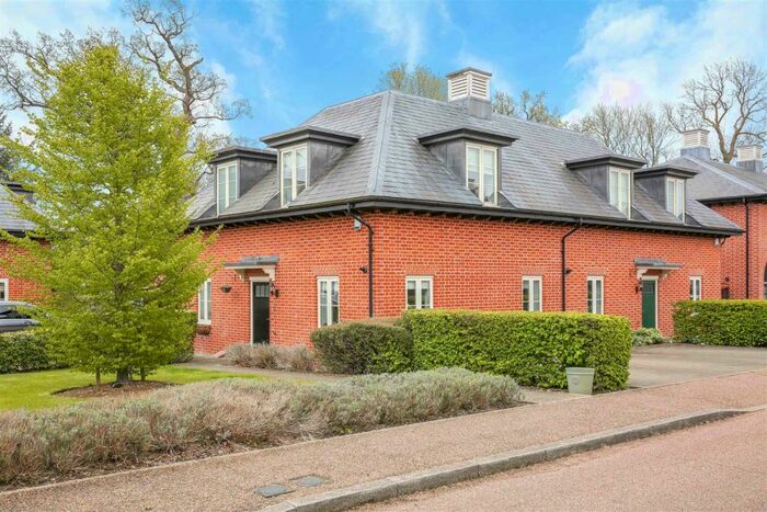 3 Bedroom House To Rent In Willis Grove, Balls Park, Hertford, SG13