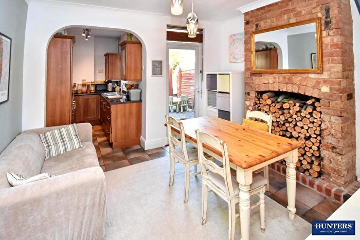 2 Bedroom Terraced House For Sale In Bushloe End, Wigston, LE18