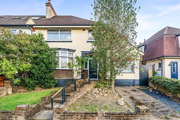 4 Bedroom Semi Detached House For Sale In Surbiton Hill Park, Surbiton, KT5