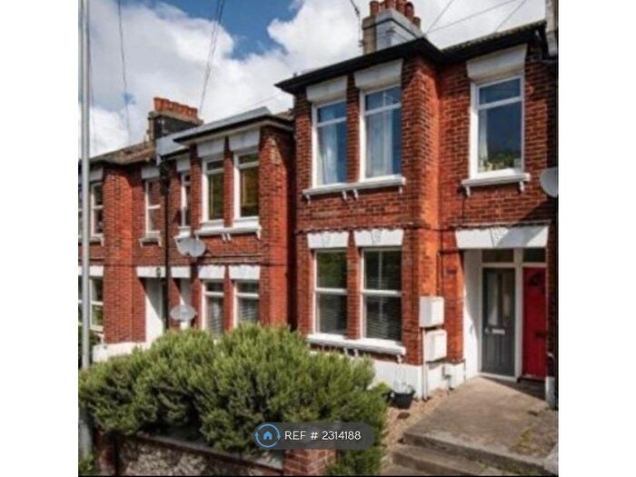 2 Bedroom Flat To Rent In Bear Road, Brighton, BN2