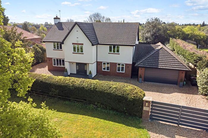 5 Bedroom Detached House For Sale In The Common, Harpenden, AL5