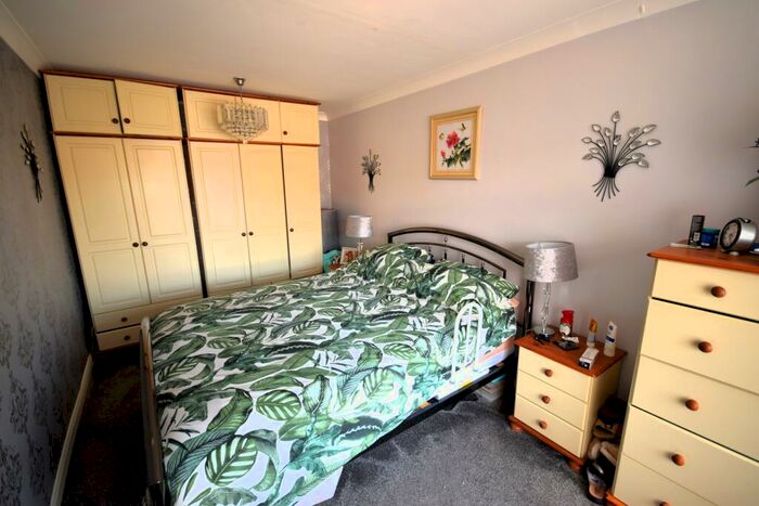 3 Bedroom Detached Bungalow For Sale In Flamborough Close, Skegness, PE25