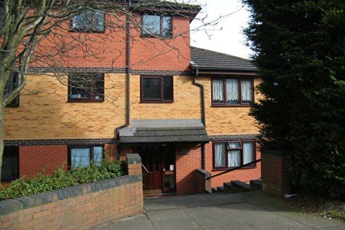 1 Bedroom Flat To Rent In Baptist End Road, Dudley, DY2