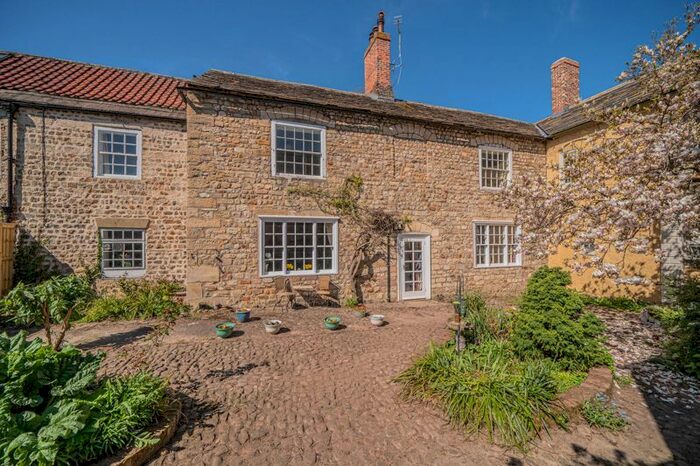 4 Bedroom Property For Sale In Downing House Farm, Studley Roger, Ripon, North Yorkshire, HG4
