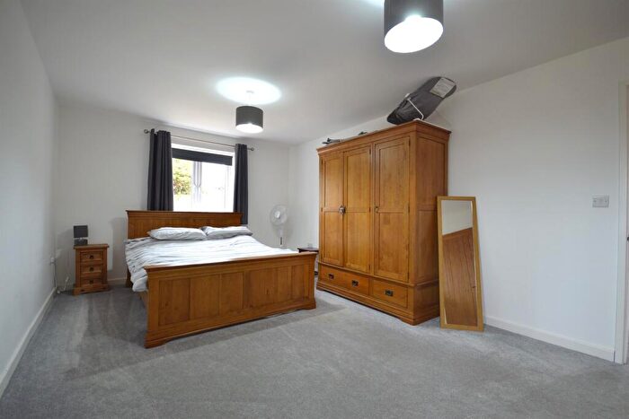 2 Bedroom Detached Bungalow To Rent In Crablands, Selsey, PO20