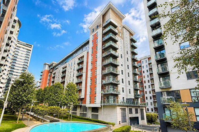 2 Bedroom Apartment To Rent In Hornbeam Way, Green Quarter, Manchester, M4