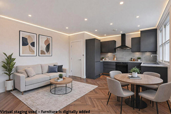 2 Bedroom Maisonette For Sale In Louvaine Road, St John's Hill, SW11